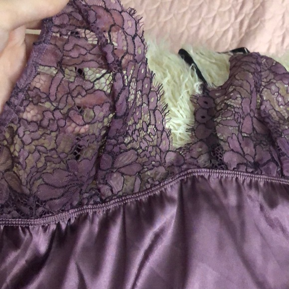 BRAND NEW VENUS LINGERIE SET - Picture 3 of 5